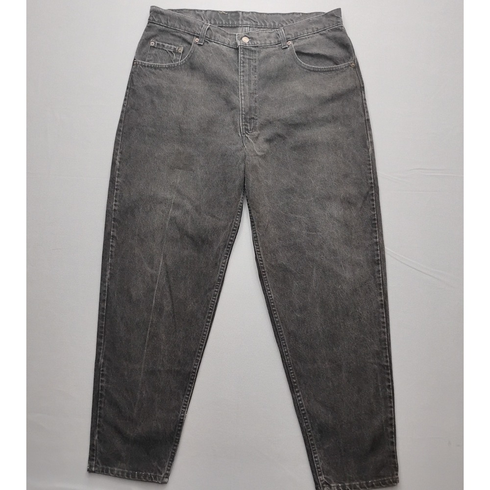 Vintage Levi 560 Loose Fit Tapered Leg Jeans Black Denim 40x32 Made in USA 1992